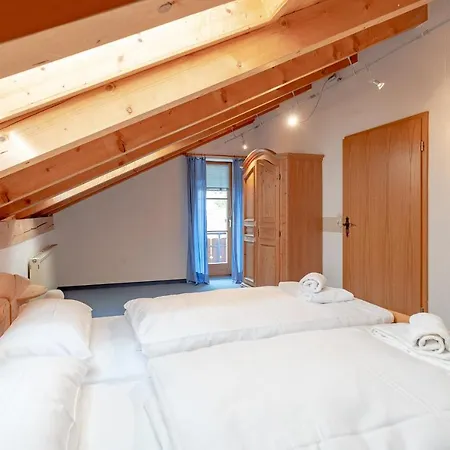Haus Starzlach Appartamento *